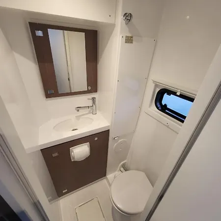 Ботель Le Reve Du Large