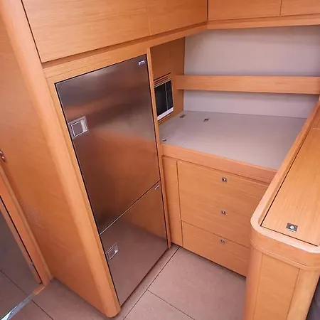 Le Reve Du Large Бонифачо